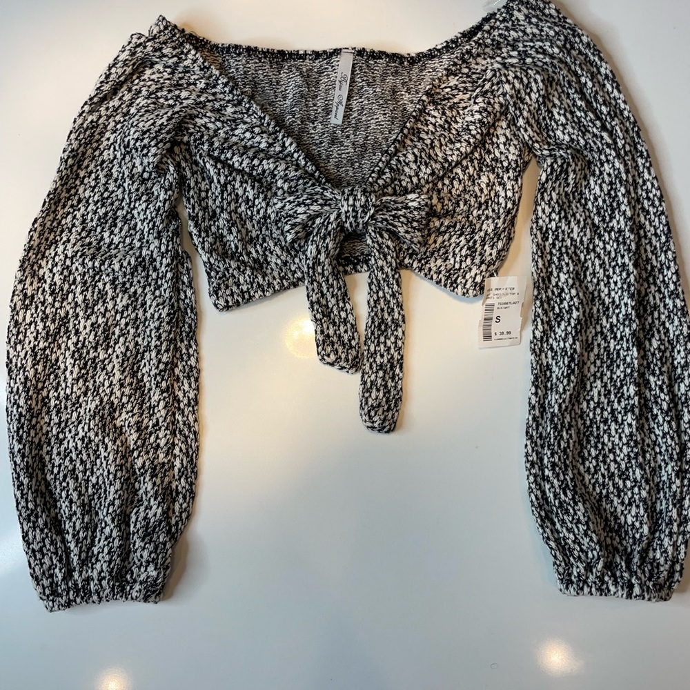 Houndstooth Front-Tie Crop Top